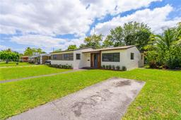 Picture of 1000 NW 198Th St, Miami Gardens, FL 33169
