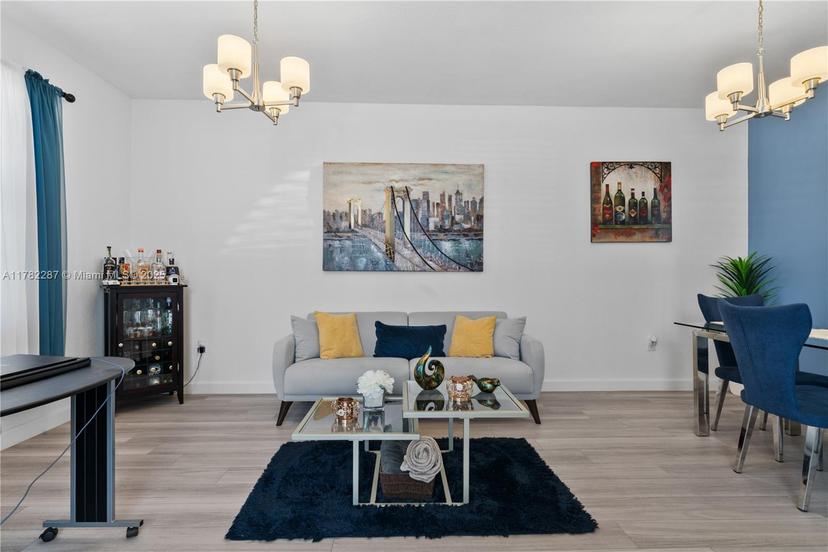 Picture of 3516 W 88Th Ter, Hialeah FL 33018