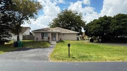 Picture of 13570 SW 286Th Ter, Homestead, FL 33033