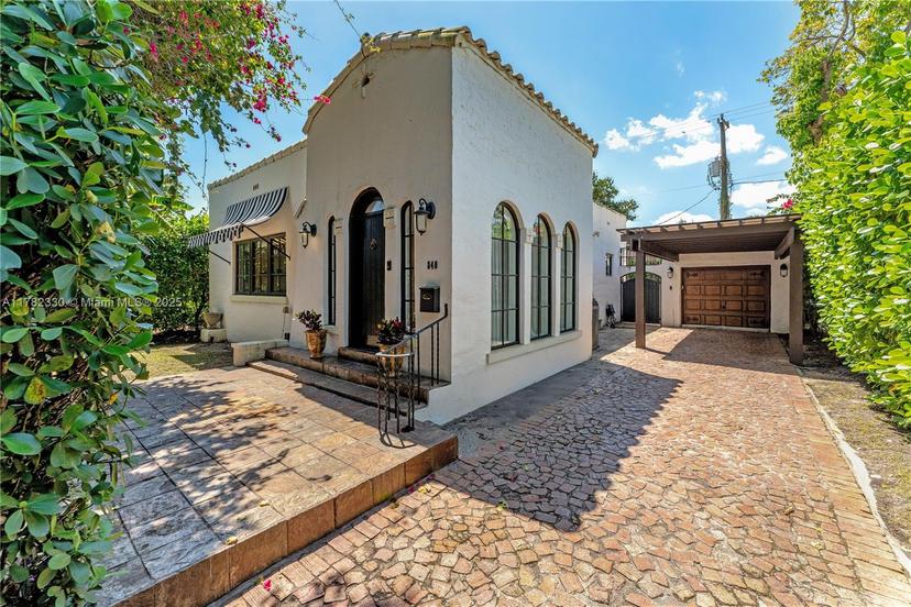 Picture of 840 Madrid St, Coral Gables FL 33134