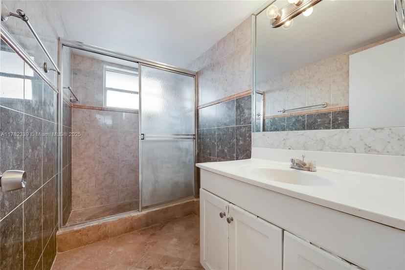Picture of 14195 SW 87Th St # B301, Miami FL 33183