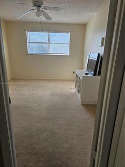 Picture of 8280 Sunrise Lakes Blvd # 205, Sunrise, FL 33322
