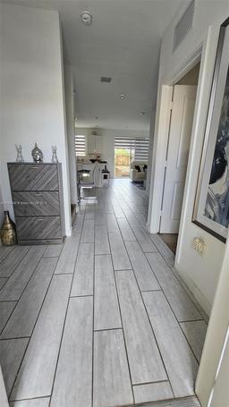 Picture of 1012 SE 23Rd Ave, Homestead, FL 33035