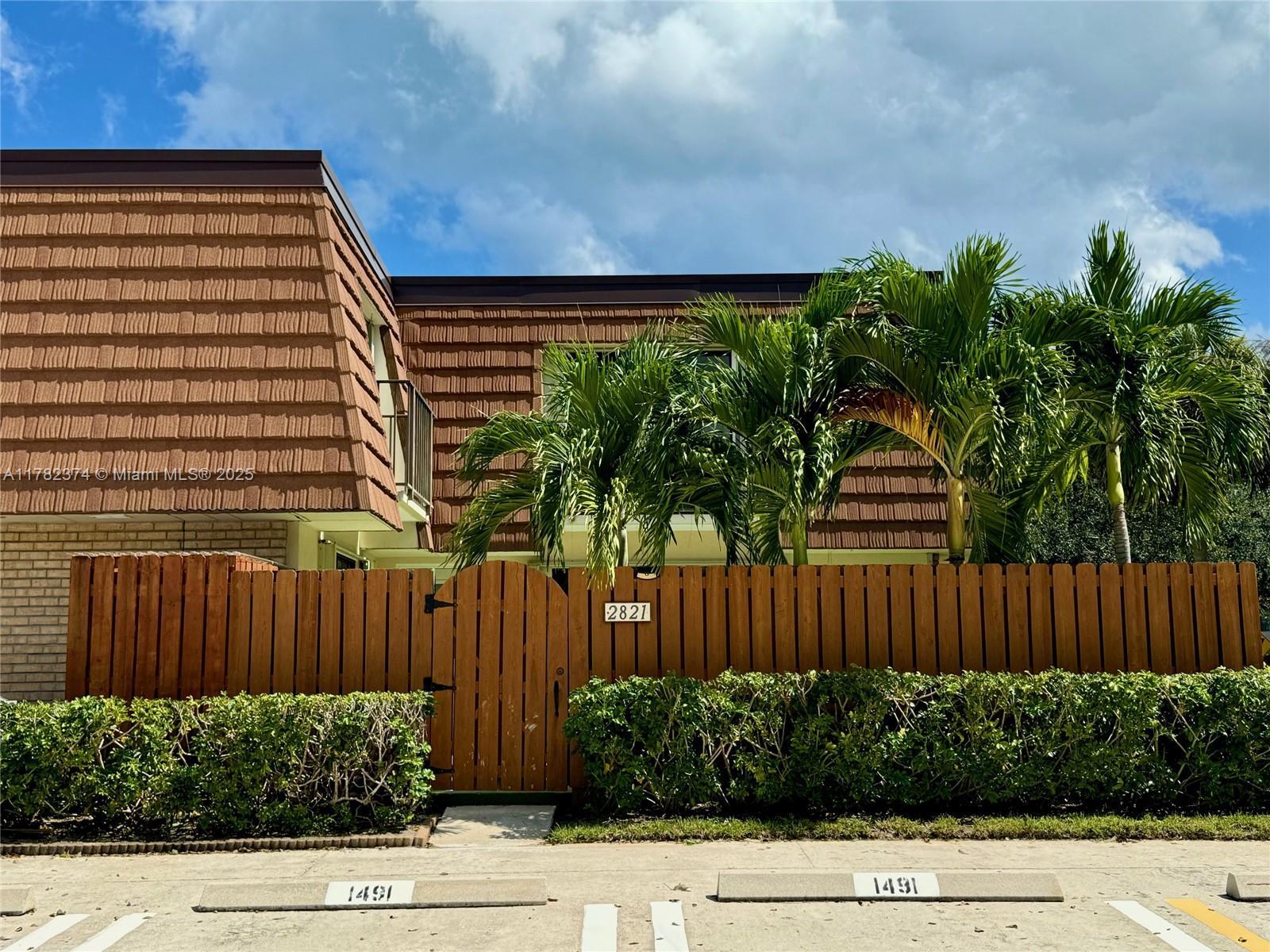 Picture of 2821 28Th Ct # 2821, Jupiter, FL 33477