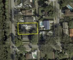 Picture of 325 Ludlam Dr, Miami Springs, FL 33166