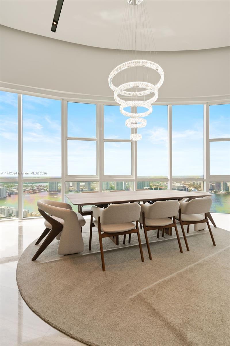 Picture of 18201 Collins Ave, Sunny Isles Beach FL 33160