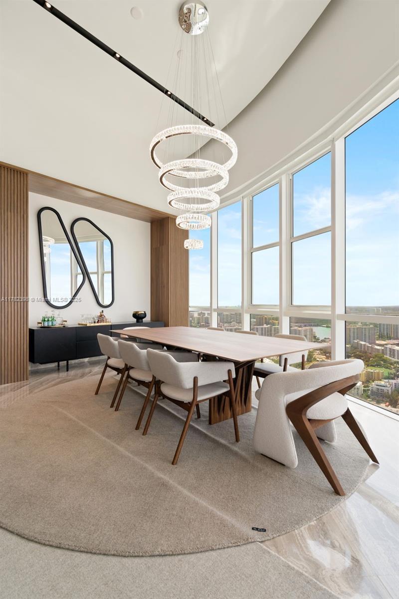 Picture of 18201 Collins Ave, Sunny Isles Beach FL 33160