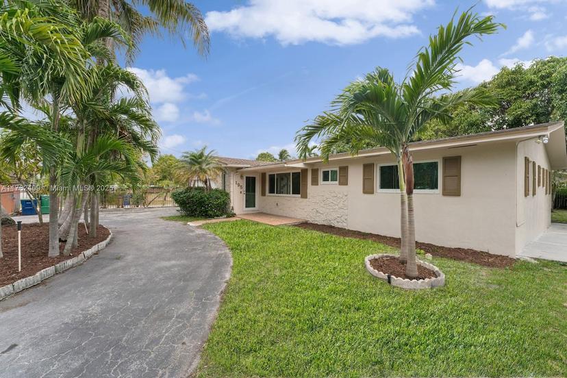 Picture of 195 NE 164Th St, Miami FL 33162