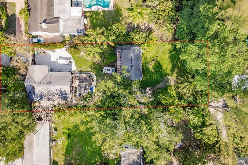 Picture of 740 NE 121St St, Biscayne Park FL 33161