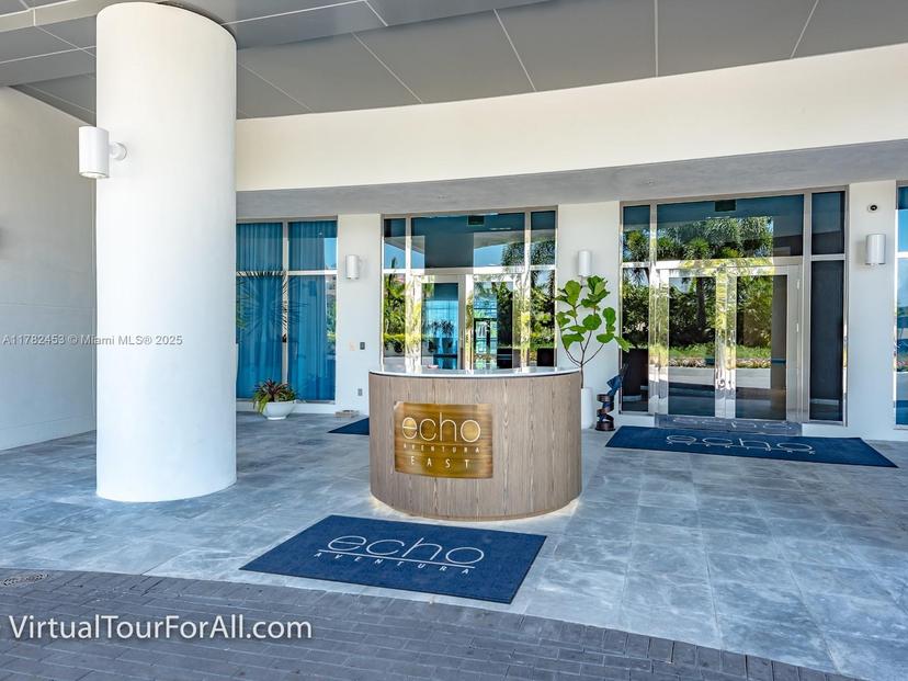 Picture of 3300 NE 188Th St # 511, Aventura FL 33180