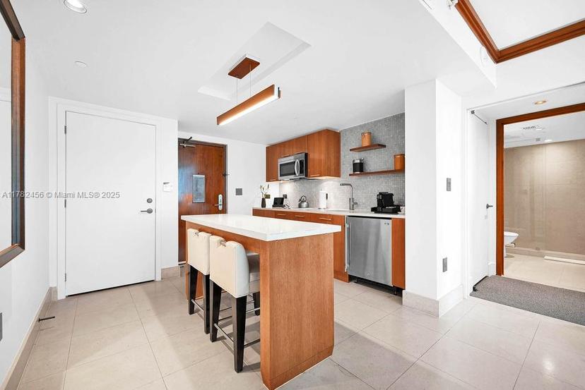 Picture of 6801 Collins Ave # 709, Miami Beach FL 33141