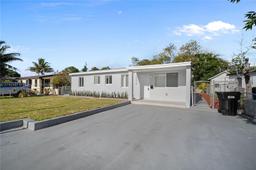 Picture of 15610 NE 15Th Ct, North Miami Beach, FL 33162