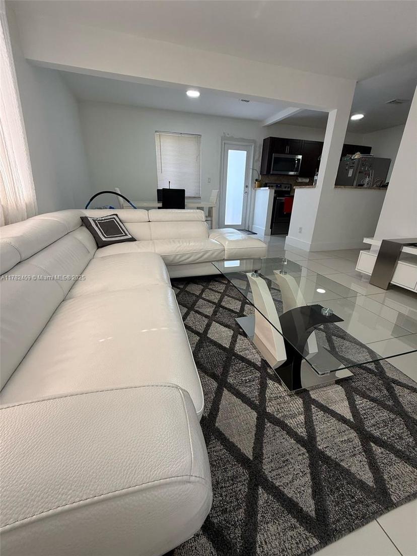 Picture of 1651 NW 68Th Ter, Miami FL 33147