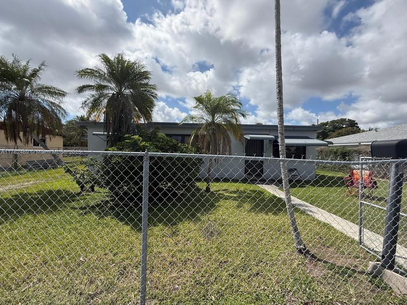 Picture of 11840 SW 221St St, Miami FL 33170