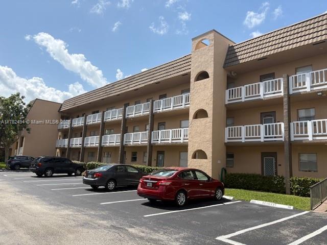 Picture of 9360 Sunrise Lakes Blvd # 302, Sunrise, FL 33322