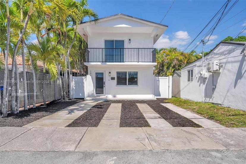 Picture of 284 NW 45Th Ave, Miami FL 33126