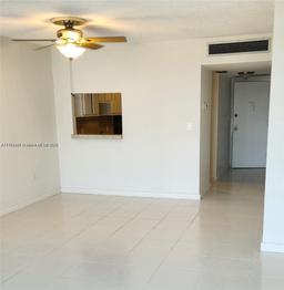 Picture of 20100 W Country Club Dr # 03, Aventura, FL 33180