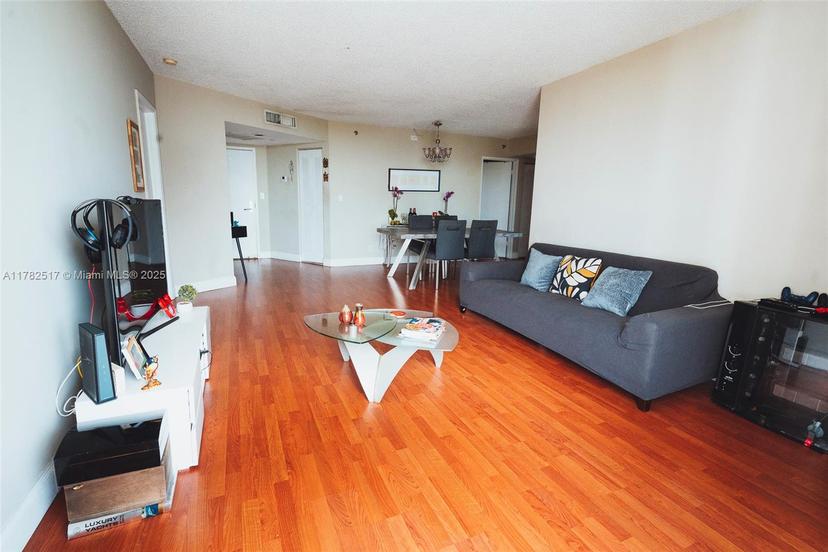 Picture of 3300 NE 192Nd St # 701, Aventura FL 33180