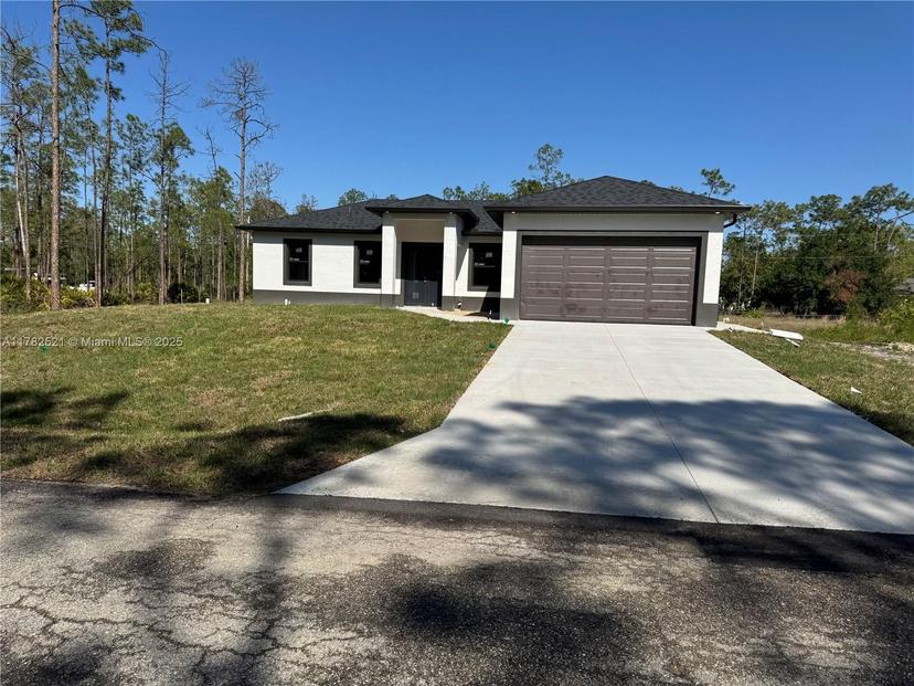 Picture of 1316 Broadway Ave, Lehigh Acres FL 33972