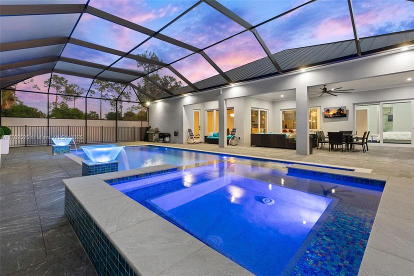 Picture of 431 16Th Ave Ne, Naples FL 34120