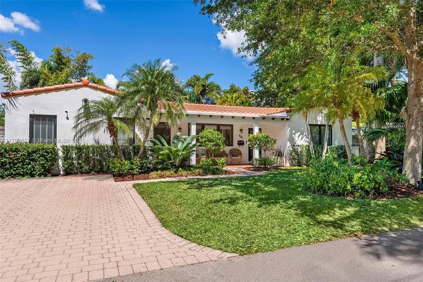 Picture of 881 NE 71St St, Miami FL 33138