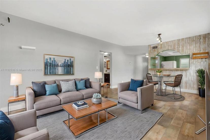 Picture of 5800 Margate Blvd # 3, Margate FL 33063