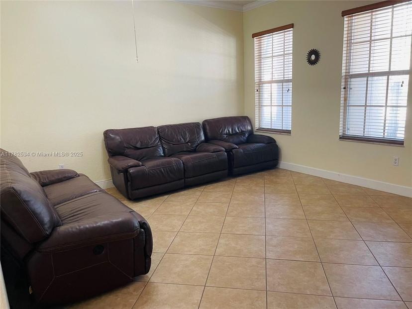 Picture of 522 SW 147Th Ave # 45, Pembroke Pines FL 33027
