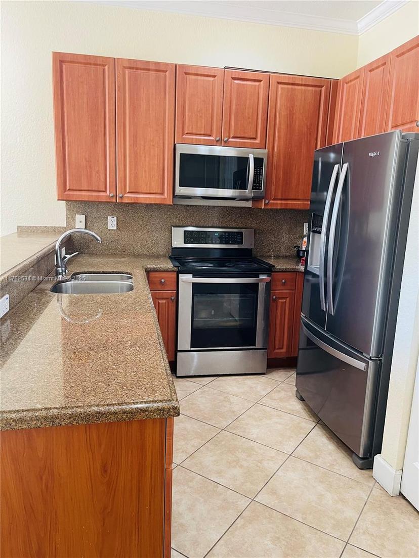Picture of 522 SW 147Th Ave # 45, Pembroke Pines FL 33027