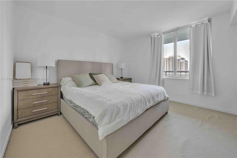Picture of 335 S Biscayne Blvd # 2003, Miami FL 33131