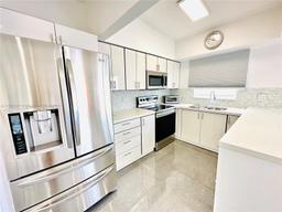 Picture of 3751 NE 170Th St # 4, North Miami Beach, FL 33160