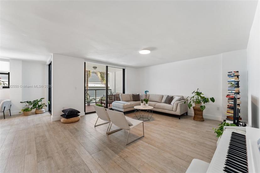 Picture of 5845 Collins Ave # 204, Miami Beach FL 33140