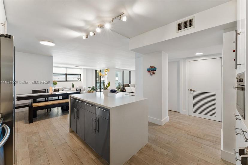 Picture of 5845 Collins Ave # 204, Miami Beach FL 33140