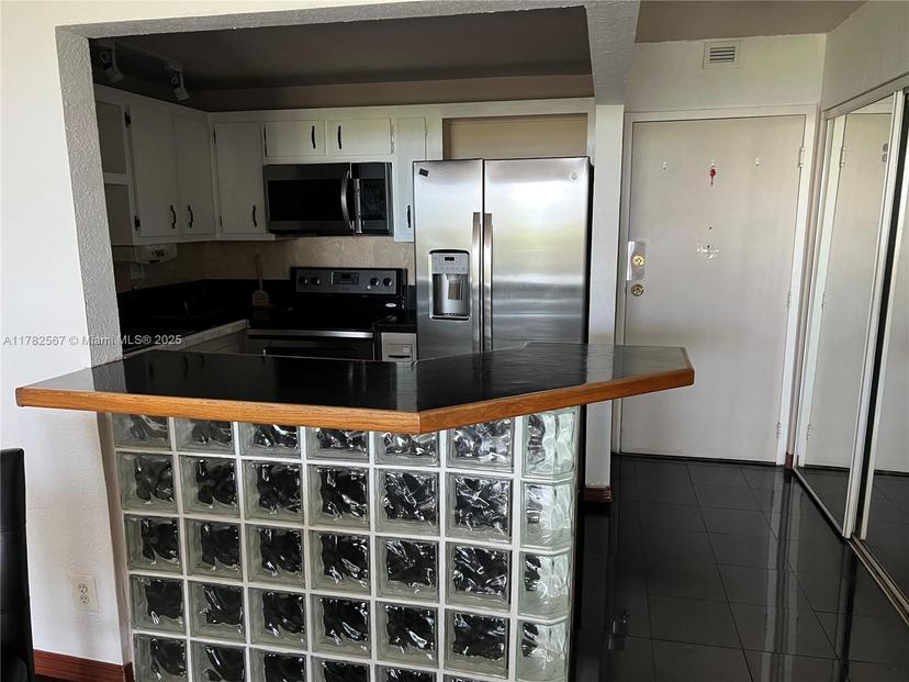 Picture of 1465 NE 123Rd St # 515, North Miami FL 33161