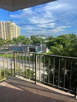 Picture of 1465 NE 123Rd St # 515, North Miami, FL 33161