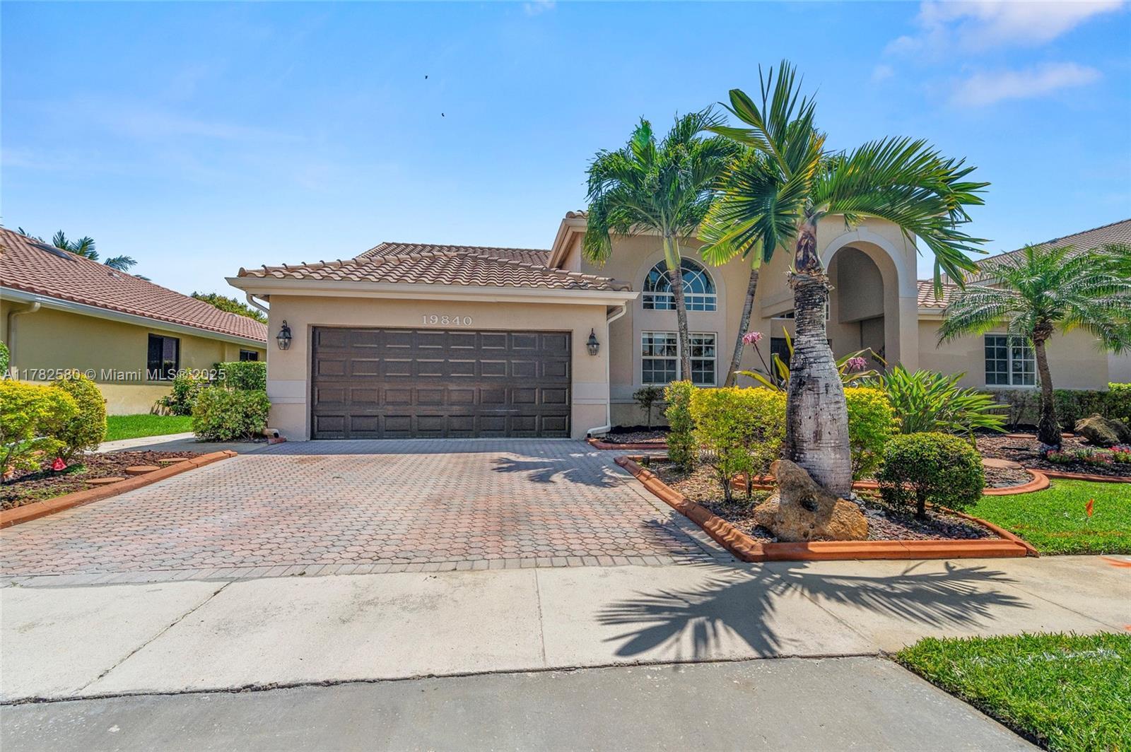 Picture of 19840 NW 9Th Dr, Pembroke Pines, FL 33029
