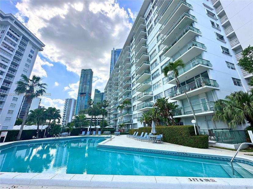 Picture of 1408 Brickell Bay Dr # 1104, Miami FL 33131