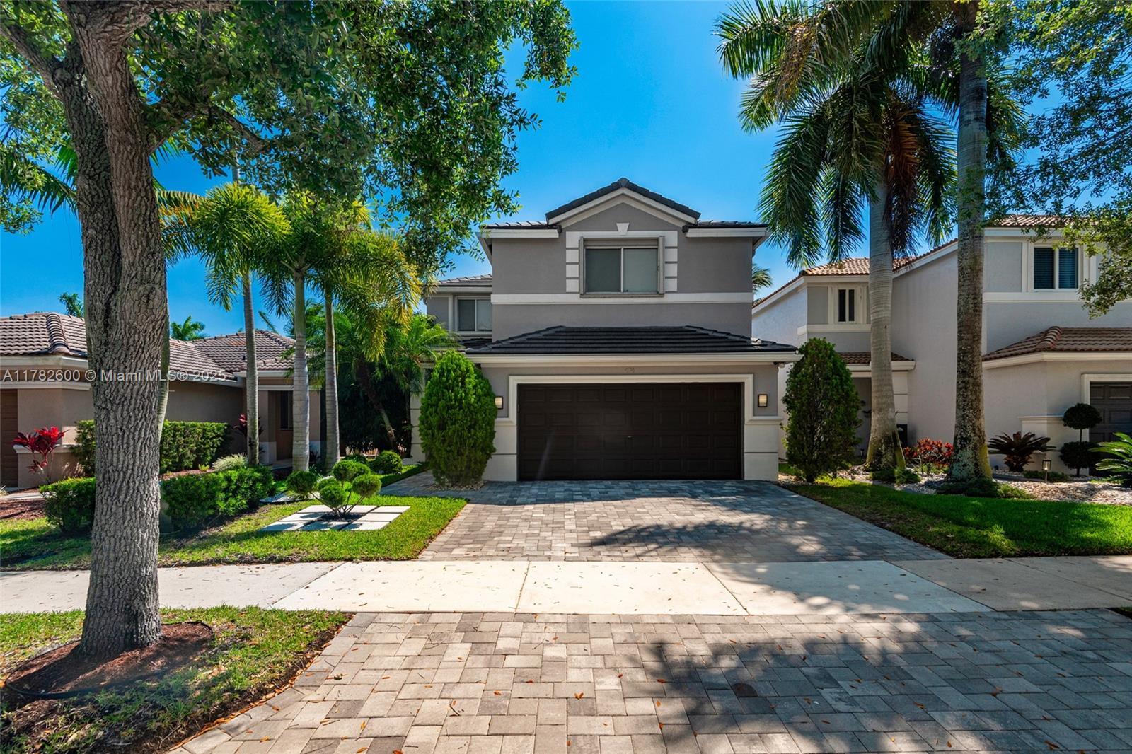 Picture of 674 Conservation Dr, Weston, FL 33327