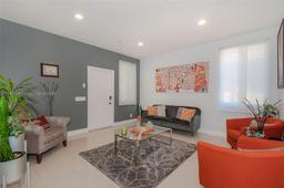 Picture of 674 Conservation Dr, Weston, FL 33327