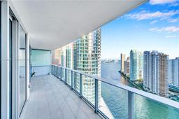 Picture of 200 Biscayne Boulevard Way # 3307, Miami, FL 33131