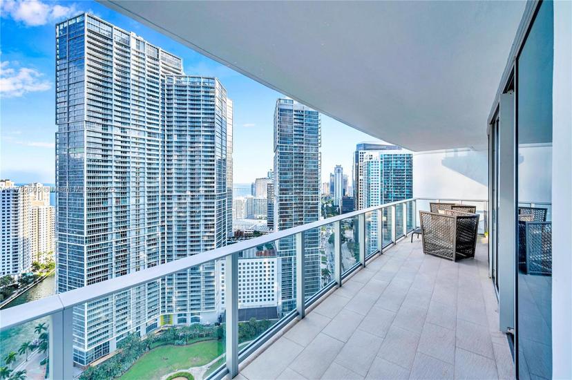Picture of 200 Biscayne Boulevard Way # 3307, Miami FL 33131
