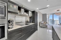 Picture of 200 Biscayne Boulevard Way # 3307, Miami, FL 33131