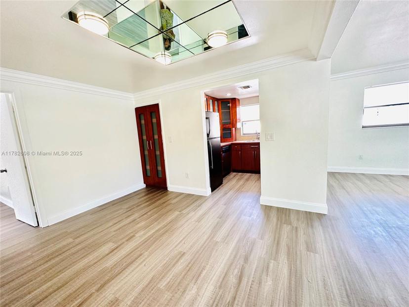 Picture of 3751 NE 170Th St # 2, North Miami Beach FL 33160