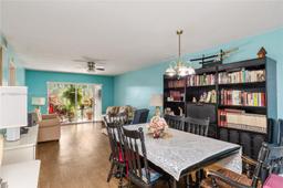 Picture of 400 S Hollybrook Dr # 302, Pembroke Pines, FL 33025