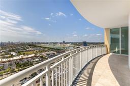 Picture of 1745 E Hallandale Beach Blvd, Hallandale Beach, FL 33009