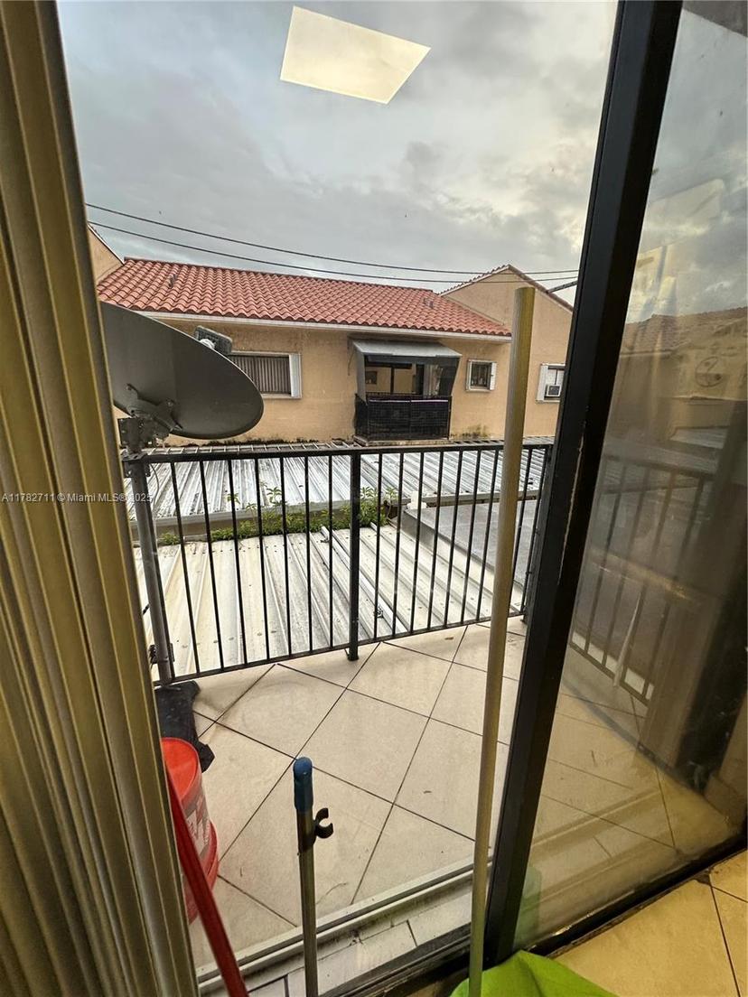 Picture of 7795 W 29Th Way # 201, Hialeah FL 33018