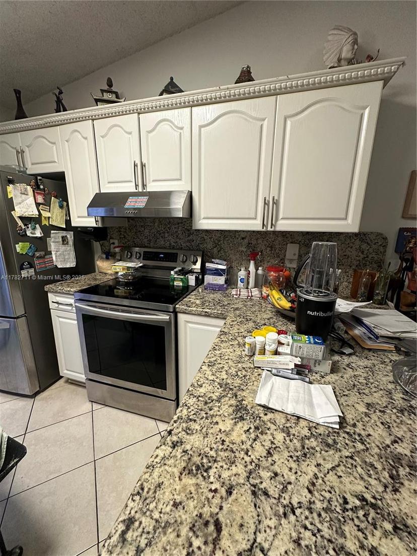 Picture of 7795 W 29Th Way # 201, Hialeah FL 33018