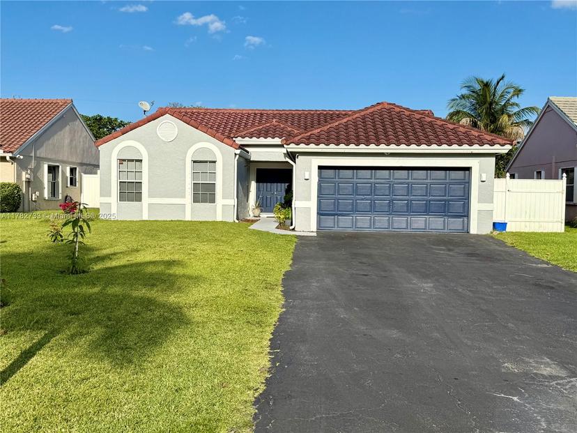 Picture of 1060 New Parkview Pl, Haverhill FL 33417
