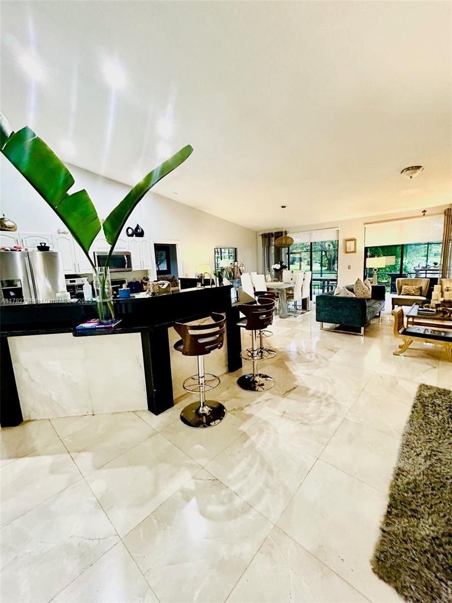 Picture of 3480 Torremolinos Ave # 33, Doral, FL 33178