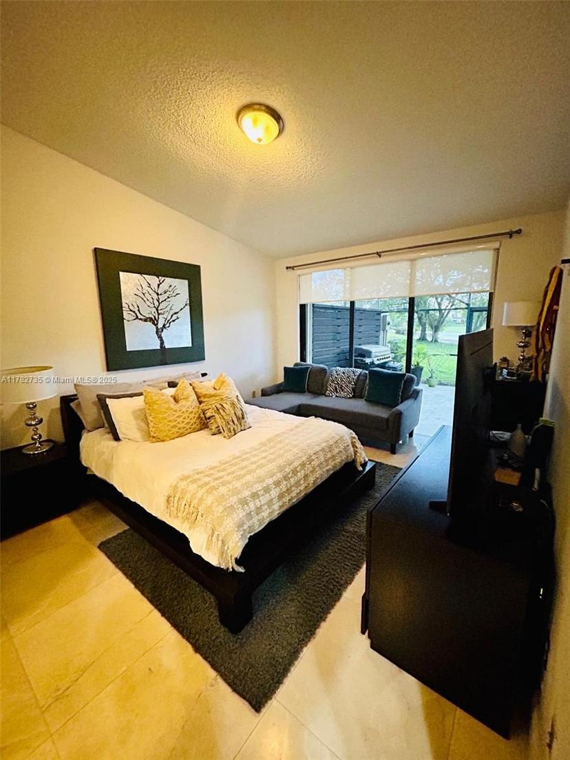 Picture of 3480 Torremolinos Ave # 33, Doral FL 33178