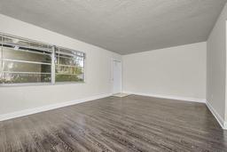 Picture of 9050 NW 28Th St # 114, Coral Springs, FL 33065